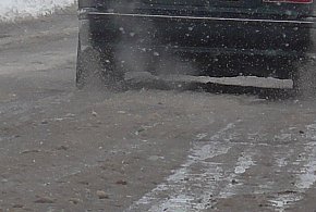 Ślisko na drogach powiatu kolneńskiego-49557