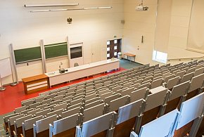 Uczelnie przeżywają oblężenie. Ten kierunek przyciąga tłumy-49690