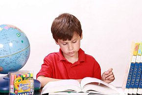 Oświetlenie dziecięcego biurka – jak wybrać odpowiednią - 49725