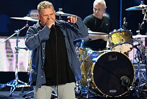 Kult odwołał koncerty z udziałem Kazika do kwietnia 2026-50070