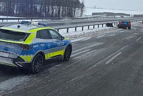 S61: zderzenie samochodu osobowego z pługosolarką-50737