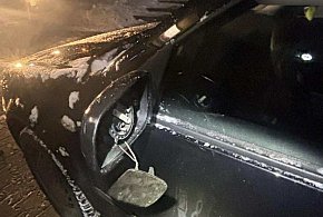 Policja w Kolnie: wandal z narkotykami w rękach mundurowych-50851