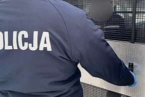 Policjanci zatrzymali poszukiwanego przez wymiar sprawiedliwości-51076