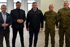 Pułk logistyczny w Łomży ma nowoczesną halę