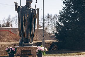 „Rz": Wojtyła nie krył pedofili