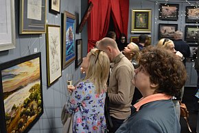 Kilkunastu malarzy i kilkadziesiąt dzieł na wystawie w Kolnie