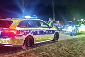 Lachowo: Mężczyzna zaatakował strażaków