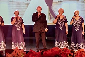 „Zapach bzu i tuberozy” – muzyczne święto kobiet w KOKiS