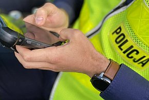 Wpadł w ręce policjantów. Udało mu się jednak „wykupić”