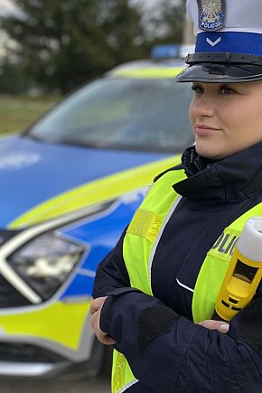 Mundurowi dbają o bezpieczeństwo-5669