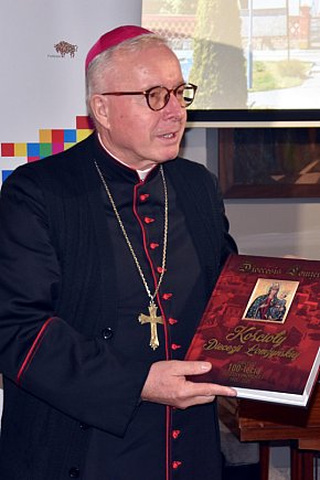 Kościoły Diecezji Łomżyńskiej-5787