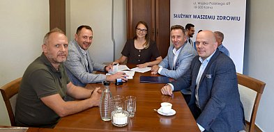 Rozpoczyna się budowa windy w Szpitalu w Kolnie-47672