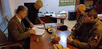 Darowizna od Nadleśnictwa Łomża dla OSP Grabowo-50259