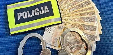 Pijany kierowca dwukrotnie proponował policjantom łapówkę