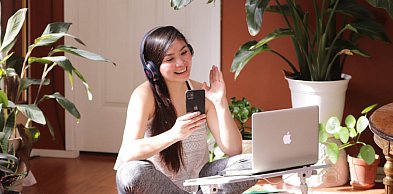 Roaming w Unii Europejskiej - jak działa, ile kosztuje i jak korzystać z telefonu