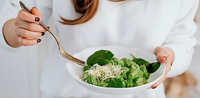 Jak zdrowa dieta wpływa na poziom energii i koncentrację