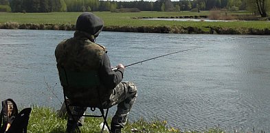 Nowe e zezwolenia na amatorski połów ryb  w regionie