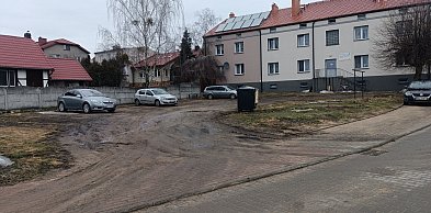 Kolno: utwardzą teren płytami ażurowymi