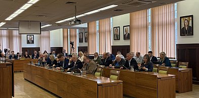 Uchylili uchwałę antyimigracyjną, aby skorzystać z unijnych środków