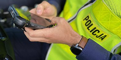 Wpadł w ręce policjantów. Udało mu się jednak „wykupić”