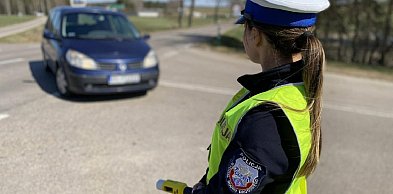 Dwóch kierowców wsiadło za kółko na podwójnym gazie