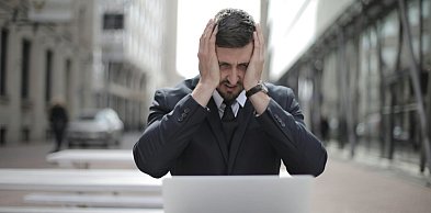 Jak przebiega upadłość konsumencka krok po kroku i ile trwa cały proces?