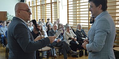 Jak absolwent małego liceum został światowej sławy naukowcem?