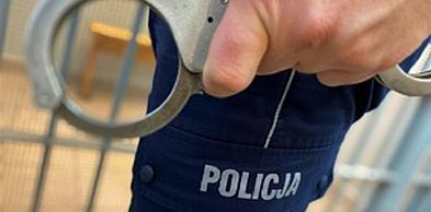 Akt oskarżenia ws. mężczyzny, który ukrył zwłoki swojej matki w walizce