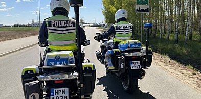 Kolneńscy mundurowi wsiedli na policyjne motocykle