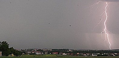 Alert pierwszego stopnia: możliwe burze w powiecie kolneńskim