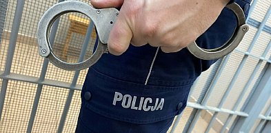 Policja w Kolnie: mężczyzna zaatakował kobietę w zaawansowanej ciąży