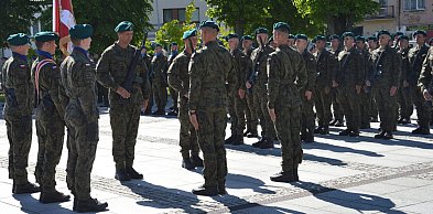 Zobacz obszerny materiał wideo z przysięgi wojskowej w Kolnie