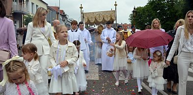 Ulicami Kolna przeszły uroczyste procesje (fotorelacja i wideo)