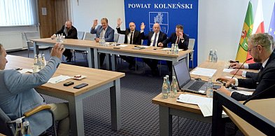 Zarząd Powiatu Kolneńskiego z absolutorium i wotum zaufania