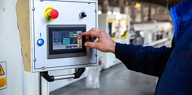 Automatyka przemysłowa – czym jest i dlaczego ma tak duże znaczenie w produkcji?