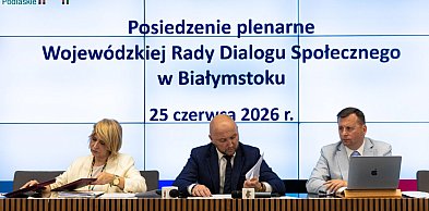 Nowi członkowie odebrali akty powołania