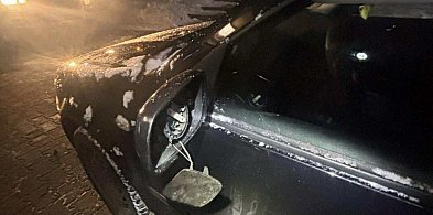 Policja w Kolnie: wandal z narkotykami w rękach mundurowych-50851