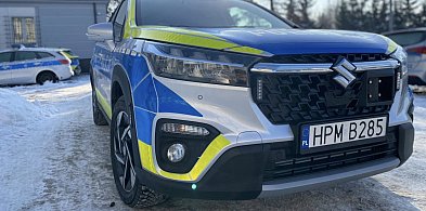 Policjanci ze Stawisk mają nowe auto
