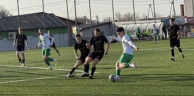 Orzeł remisuje z Turośnianką (foto i wideo)