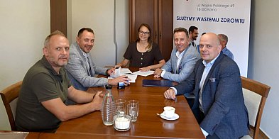 Rozpoczyna się budowa windy w Szpitalu w Kolnie-47672