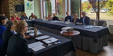 Partnerski projekt „Pisa – Narew – Szlak aktywnej ...-48492