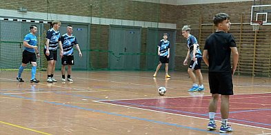 Za nami pierwsza kolejka halówki-49256