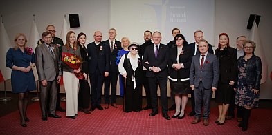 Białystok/ Wręczono nagrody IPN „Świadek historii"-49949