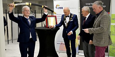 Szabla Kilińskiego dla Sylwestra Nicewicza-50061