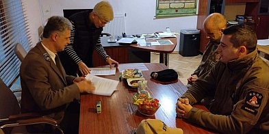 Darowizna od Nadleśnictwa Łomża dla OSP Grabowo-50259