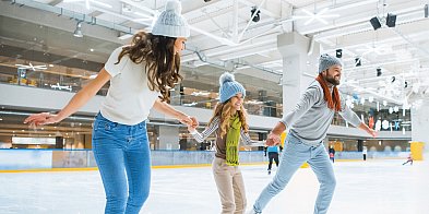 Zimowa frajda na lodzie. Gdzie pojeździć na łyżwach?-51064