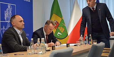 Nici ze spotkania starosty z radnymi