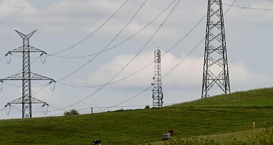 Sejm uchwalił ustawę o bonie ciepłowniczym i zamrożeniu cen prądu do końca roku-47616