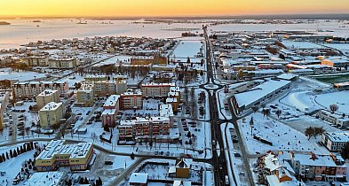 Kolno zatopione w śniegu (materiał wideo)