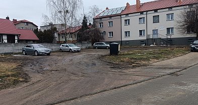 Kolno: utwardzą teren płytami ażurowymi